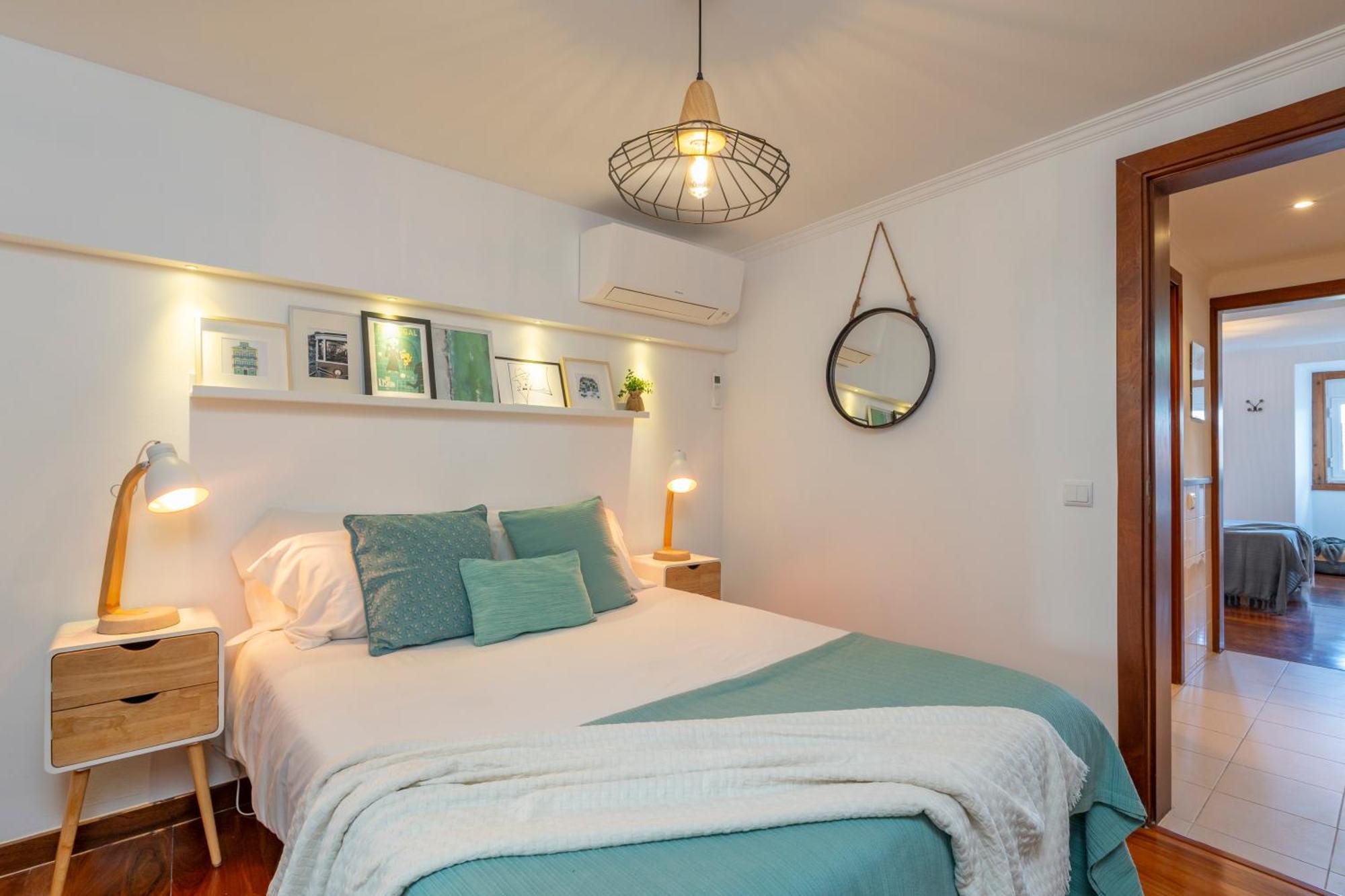Superb Apartments Overlooking Graca In Lisboa Szoba fotó