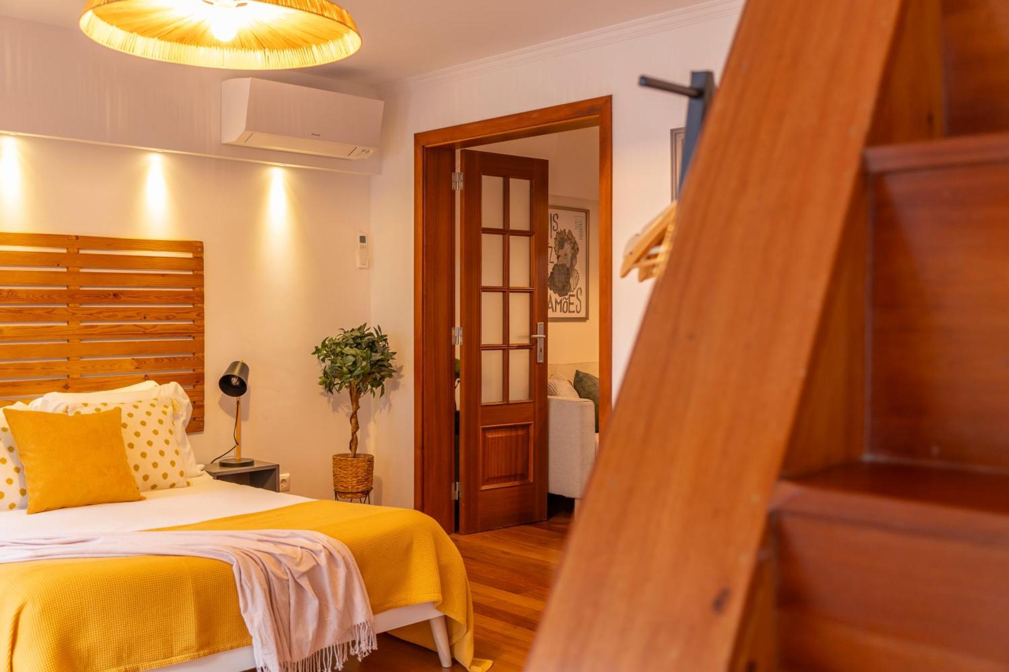 Superb Apartments Overlooking Graca In Lisboa Szoba fotó
